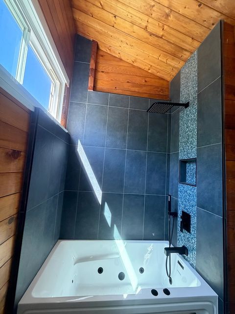Tub Drain Leak Repair Service in Cotati